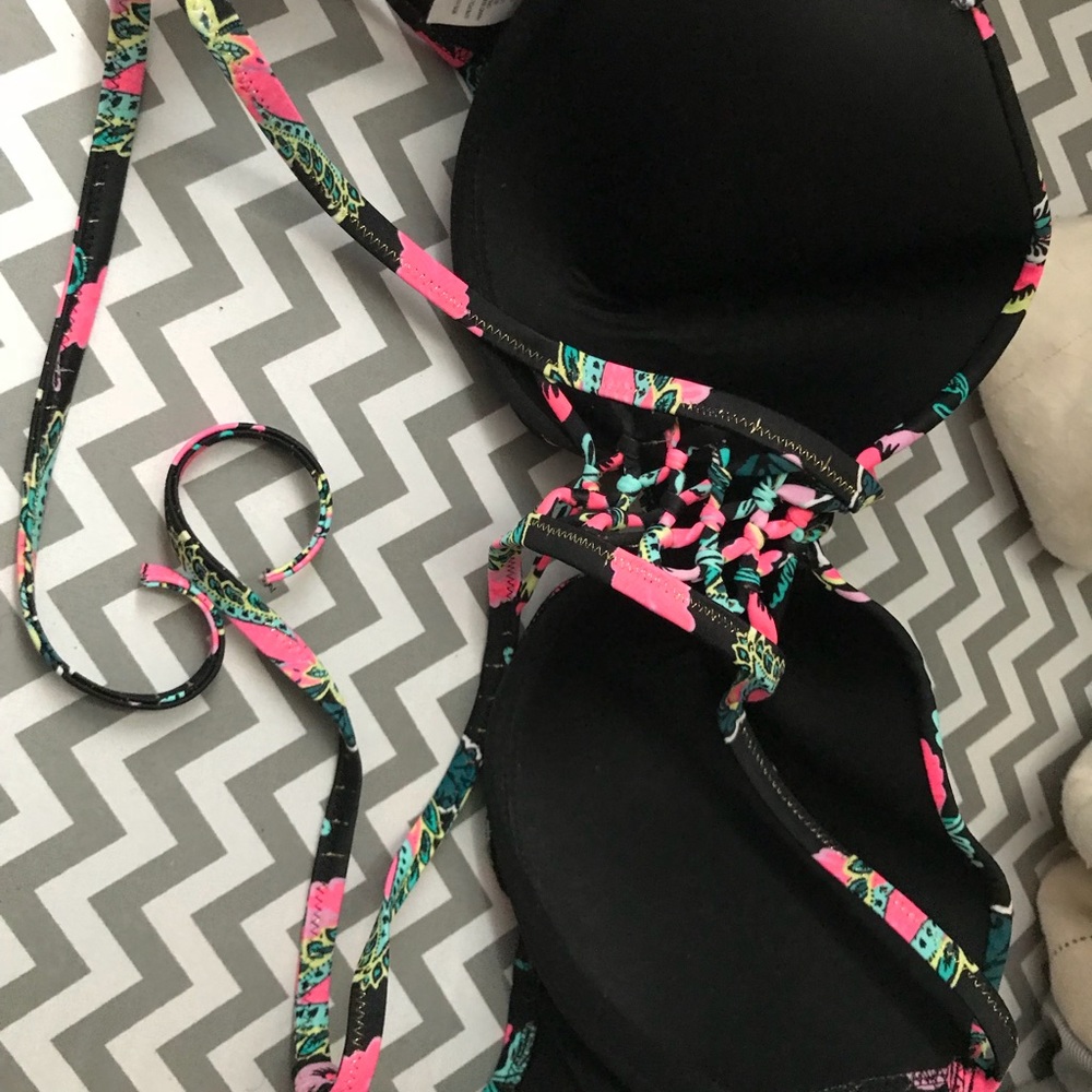 Bathing suit Top - Picture 4 of 6